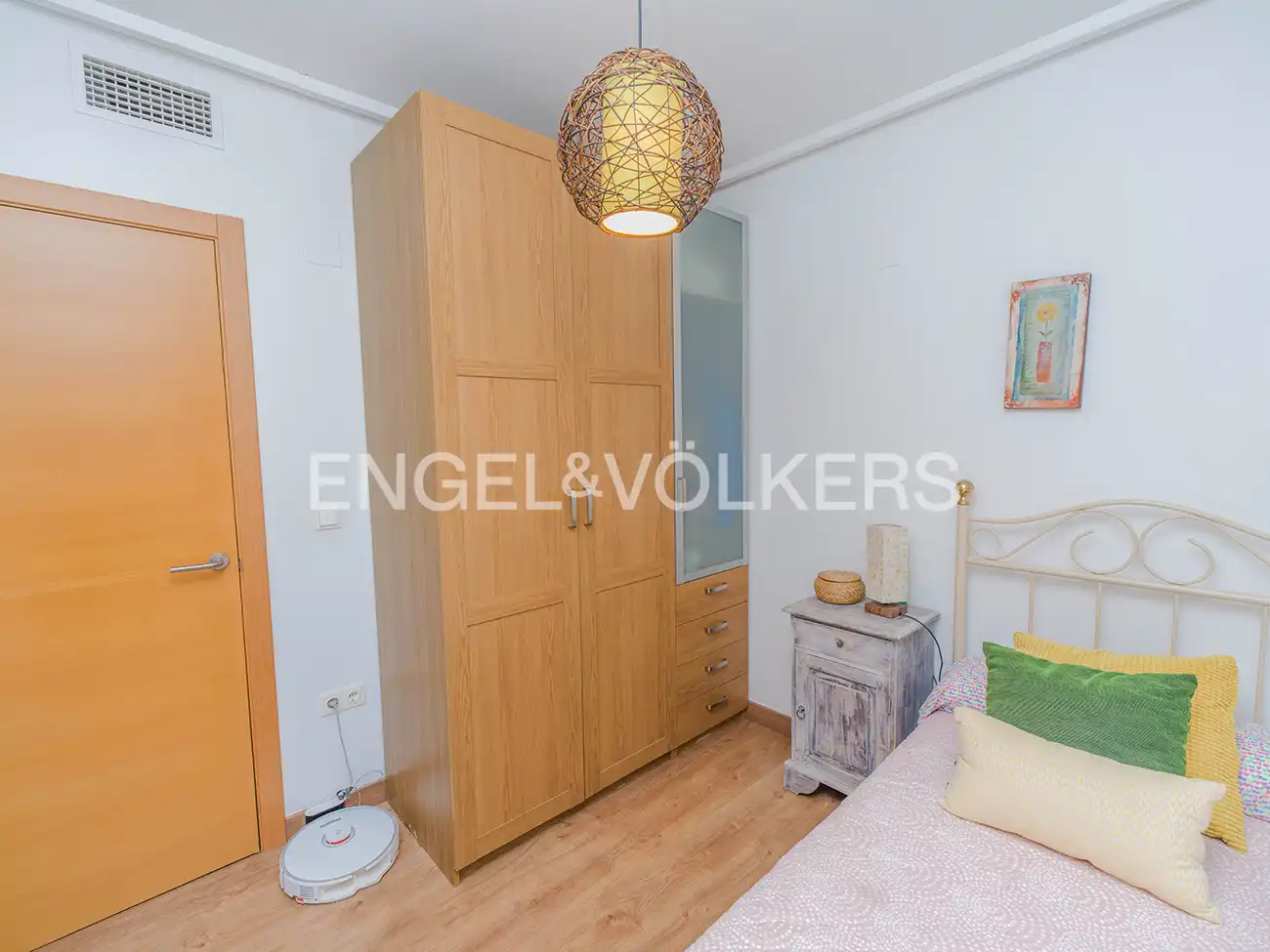 Habitación de Casa adosada en venta en Mutxamel con Aire acondicionado, Calefacción y Jardín privado