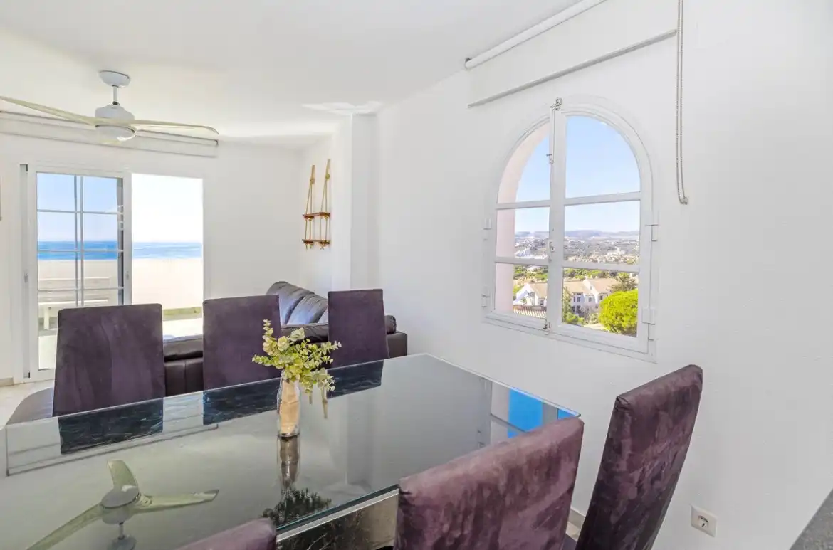 Ático con piscina en venta en Lugar Urbanizacion Riviera Andaluza, imagen 2