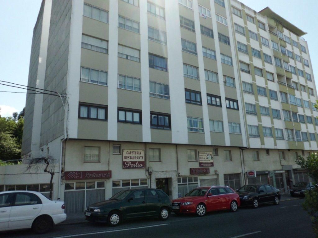 Traster en venda a Pias, Fene