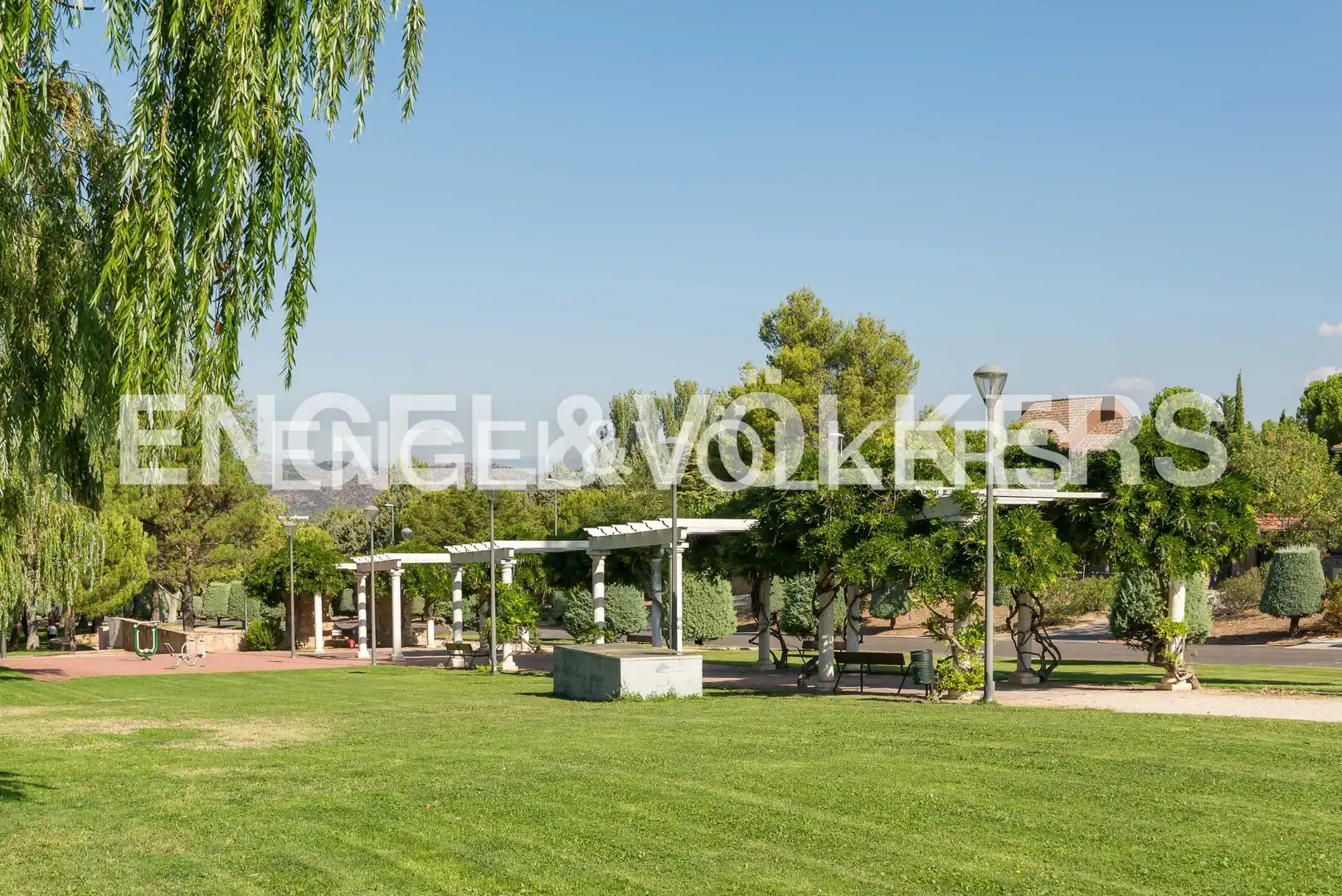 Flat for rent in Las Rozas de Madrid  with Air Conditioner, Heating and Parquet flooring