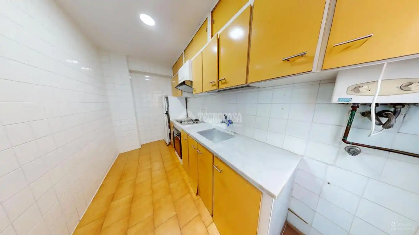 Cocina de Piso en venta en Valencia con Balcón