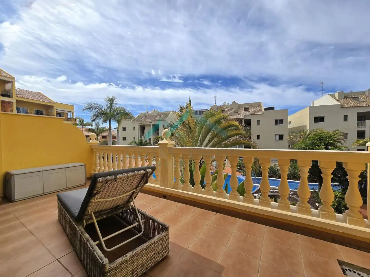 Terrasse von Erdgeschoss zum Verkauf in Arona mit Klimaanlage, Terrasse und Möbliert