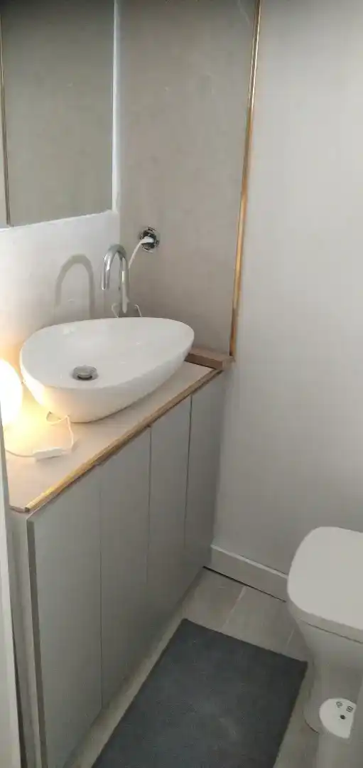 Bany de Pis de lloguer en Valladolid amb Parquet, Moblat i Rentadora