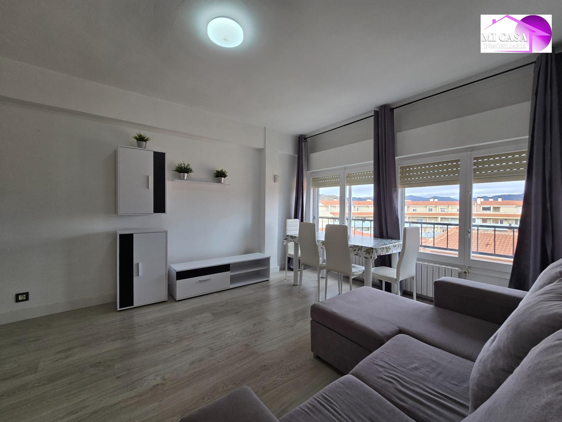 Sala d'estar de Pis de lloguer en Calatayud amb Calefacció i Balcó