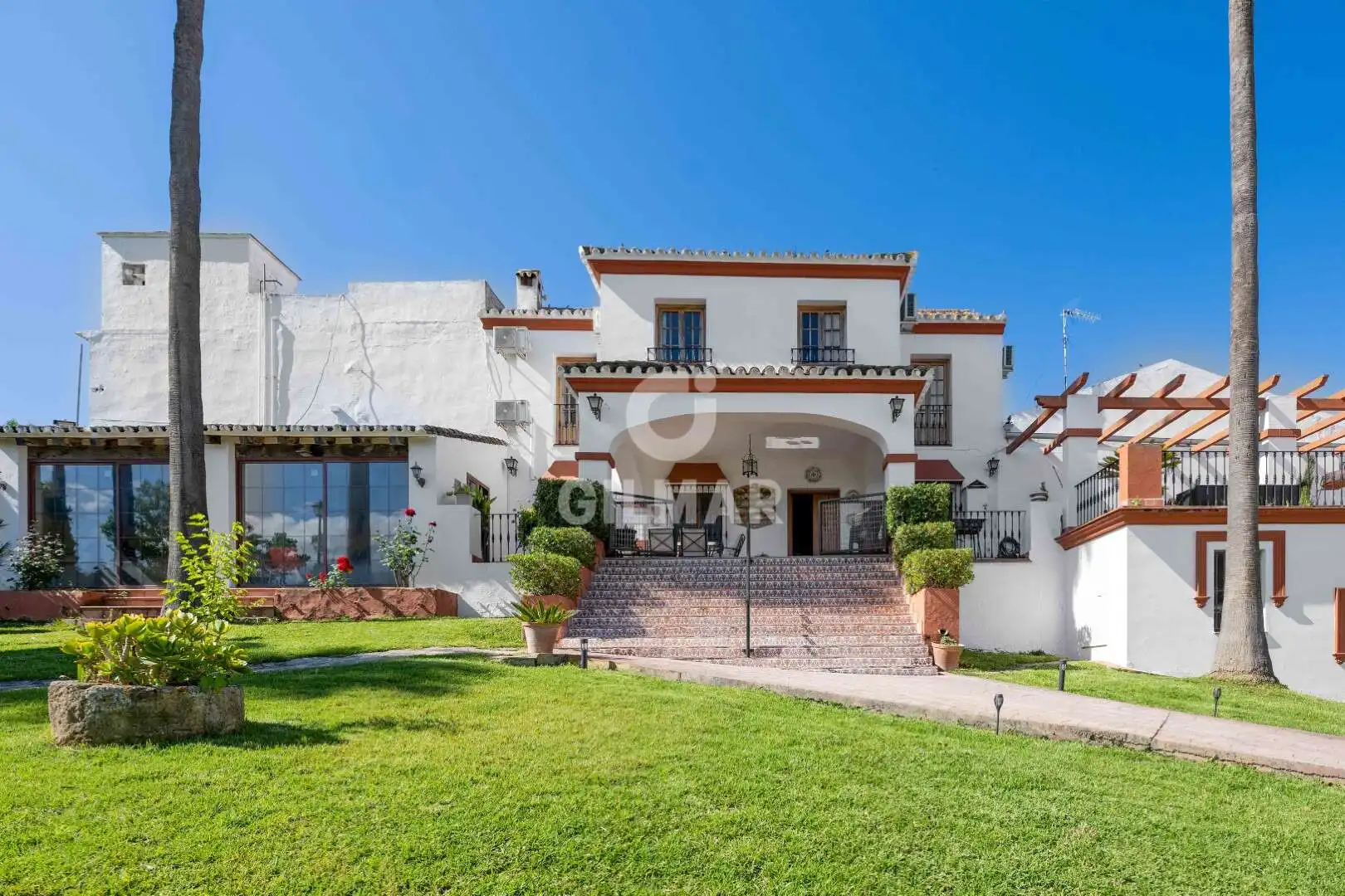 Exterior view of Houses for sale in Villamartín  with Heating, Private garden and Swimming Pool