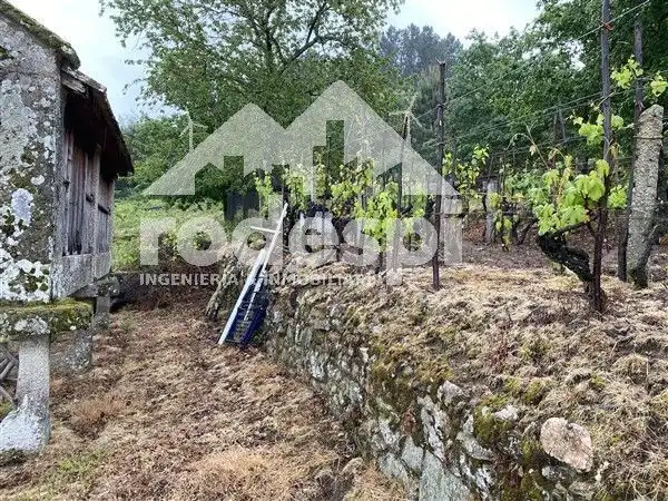 Casa adosada en venda en Crecente amb Traster