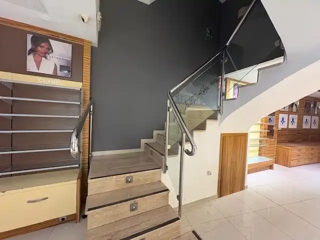 Local comercial de lloguer a Centro, imagen 3