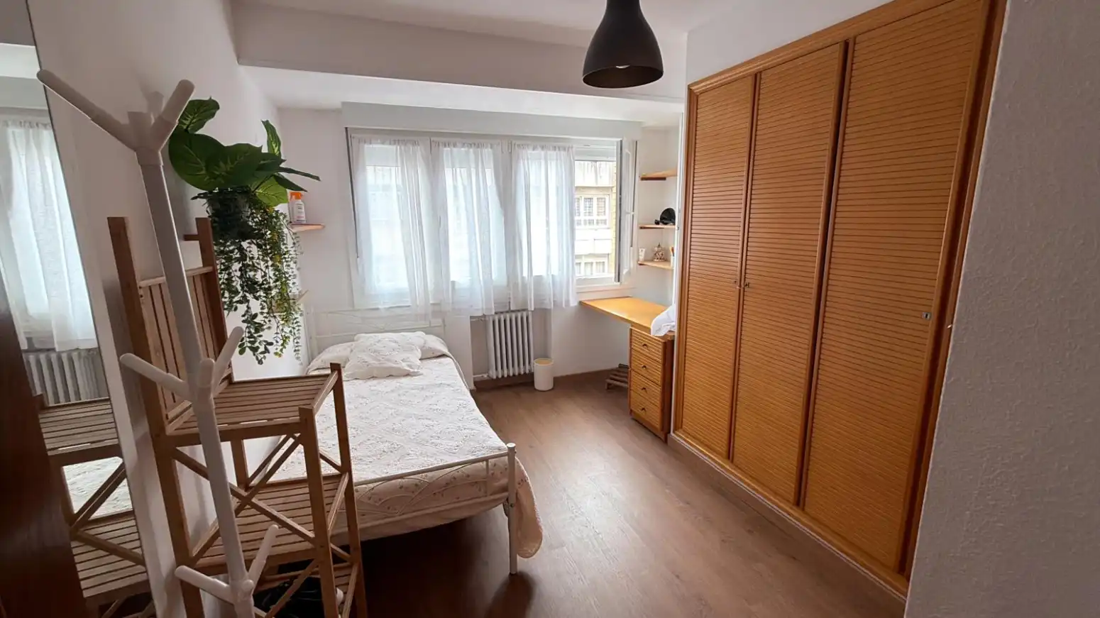 Bedroom of Flat for rent in Gijón   with Heating and Terrace