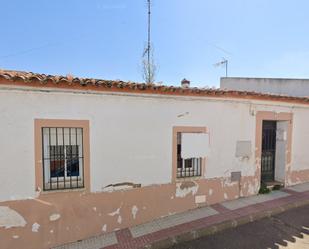 Vista exterior de Pis en venda en La Albuera