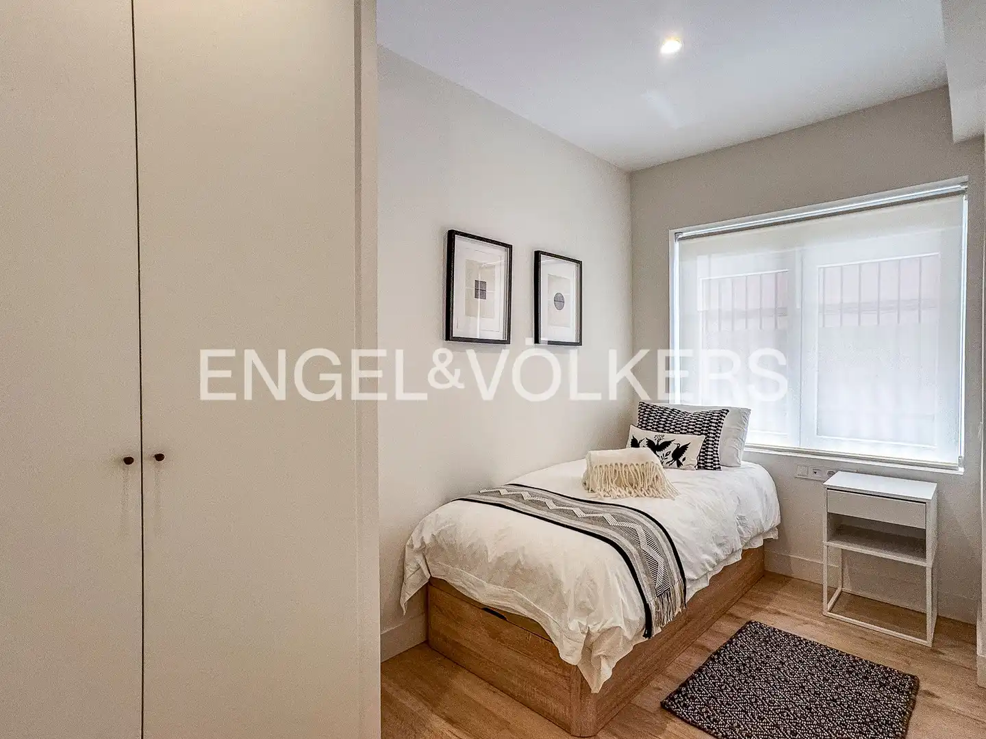 Bedroom of Flat for rent in Barcelona  with Air Conditioner, Heating and Parquet flooring