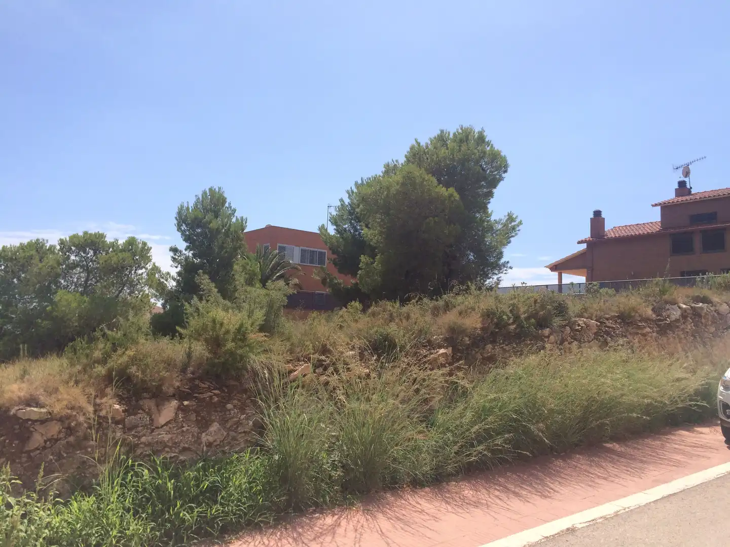 Terreny residencial en venda a Carrer Joan Brossa, imagen 3