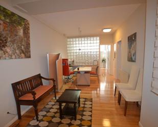 Sala d'estar de Apartament en venda en Vigo  amb Calefacció