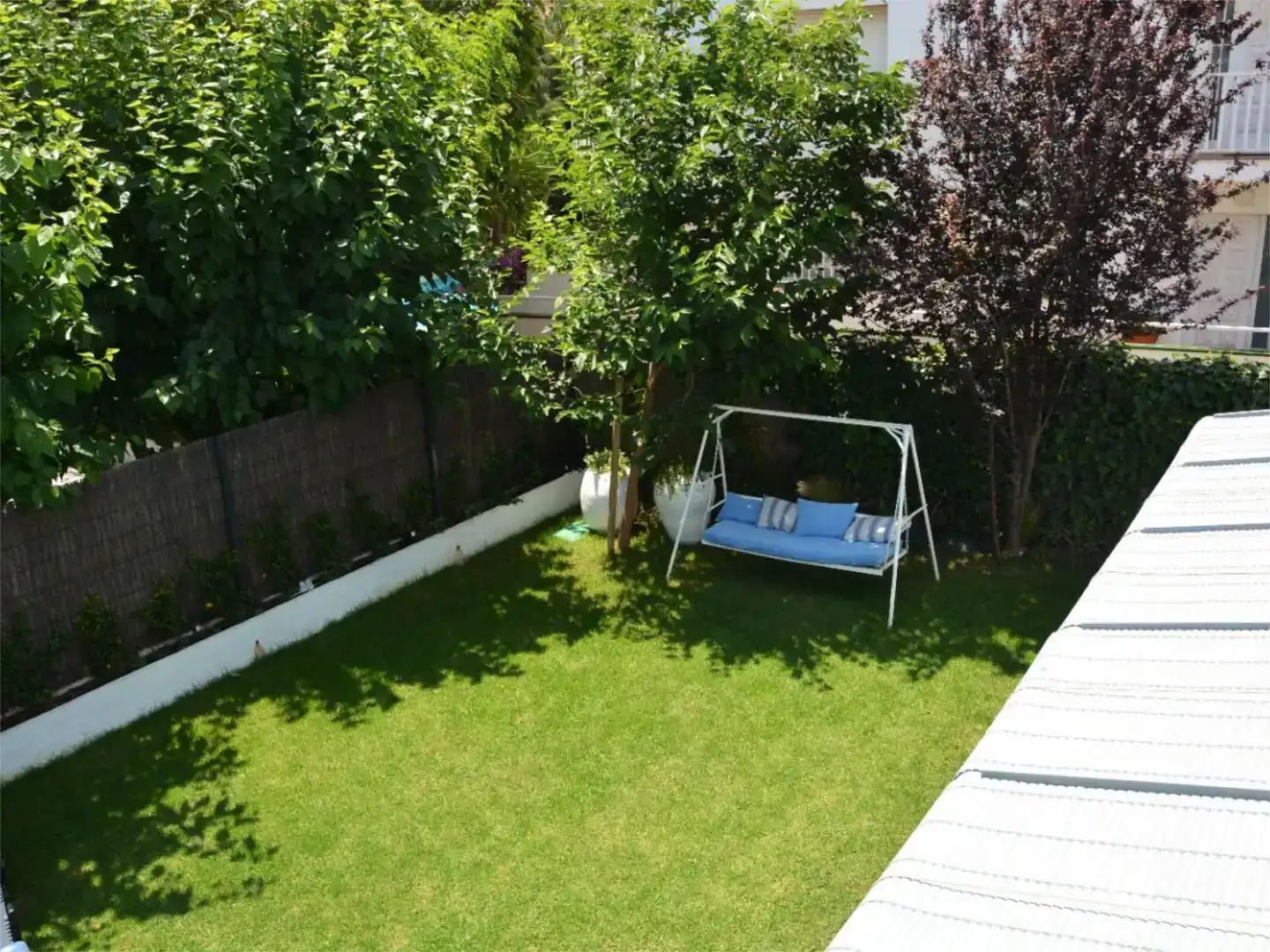 Jardí de Casa o xalet de lloguer en Castelldefels amb Aire condicionat, Jardí privat i Piscina