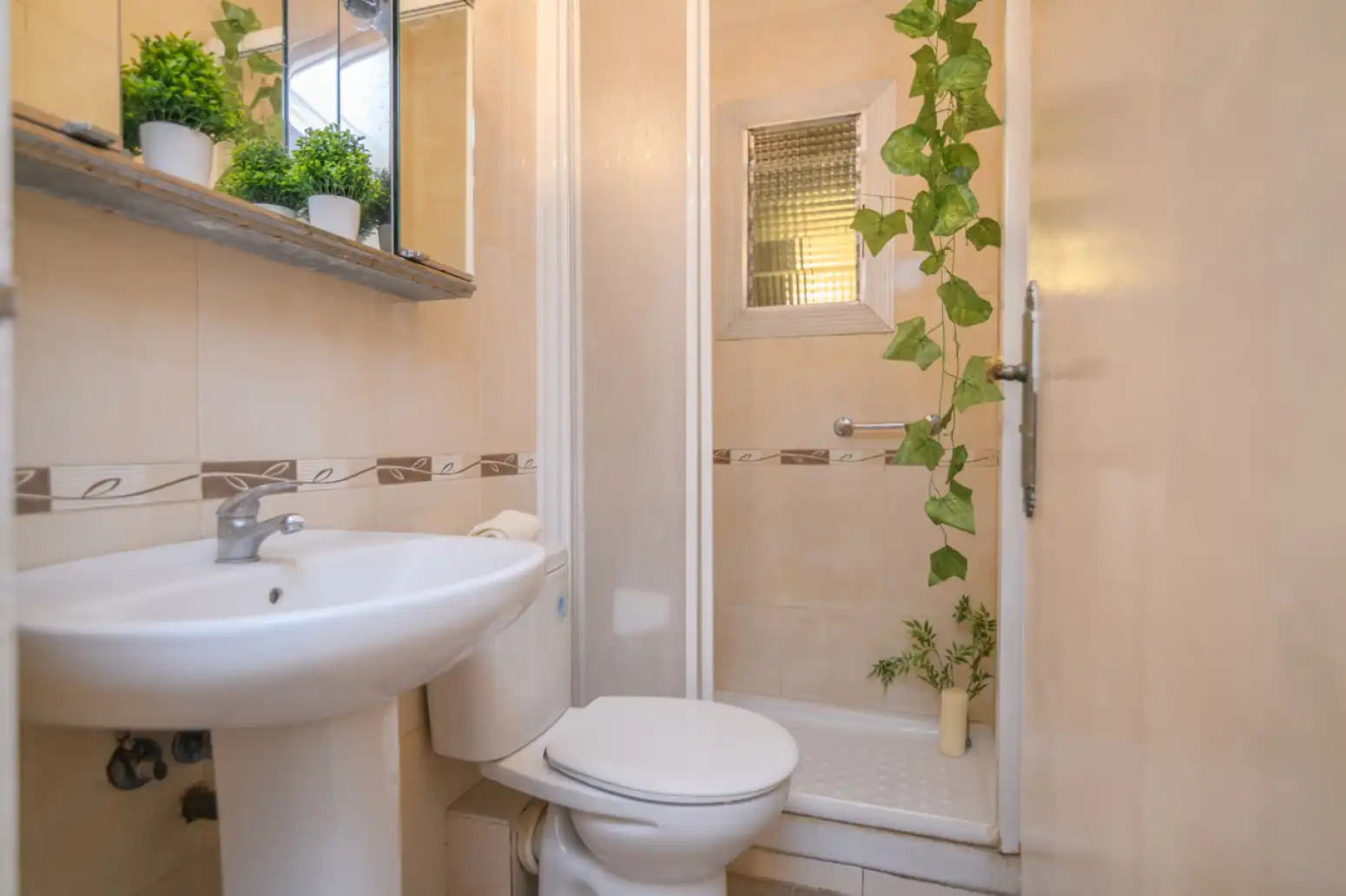 Baño de Piso en venta en Sant Feliu de Llobregat con Balcón