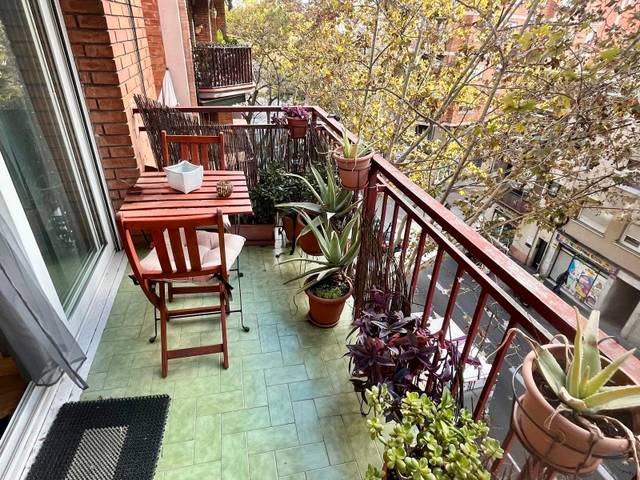 Piso en Venta en Carrer de las Navas de Tolosa en Navas