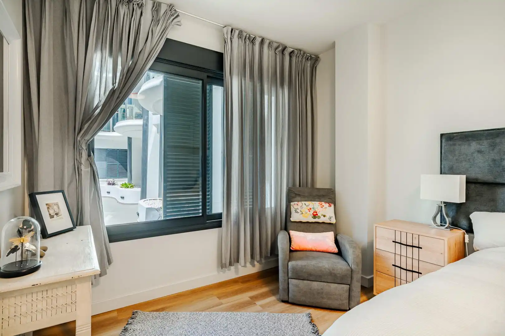 Habitación de Apartamento en venta en Estepona con Aire acondicionado, Calefacción y Amueblado