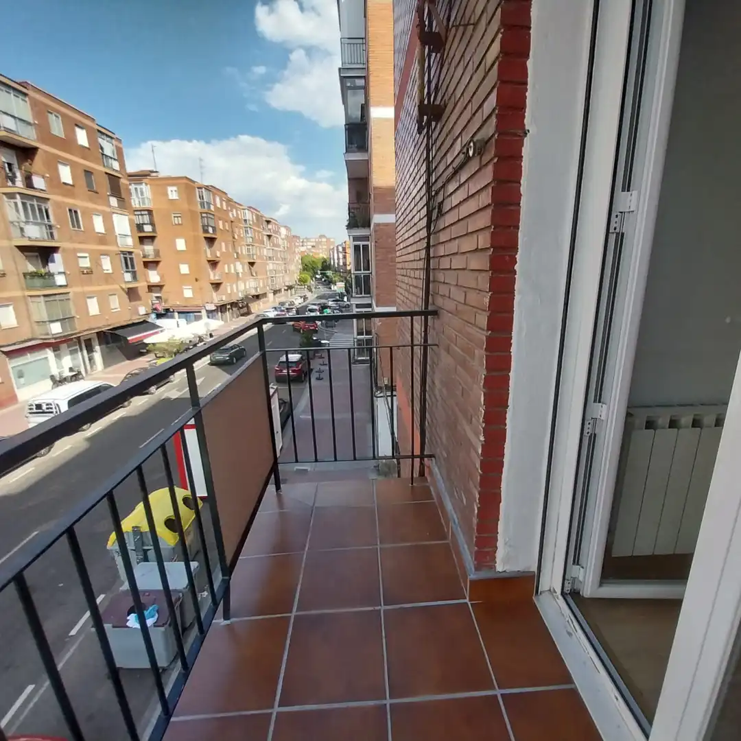 Balcony of Flat for sale in Valladolid  with Heating, Parquet flooring and Terrace