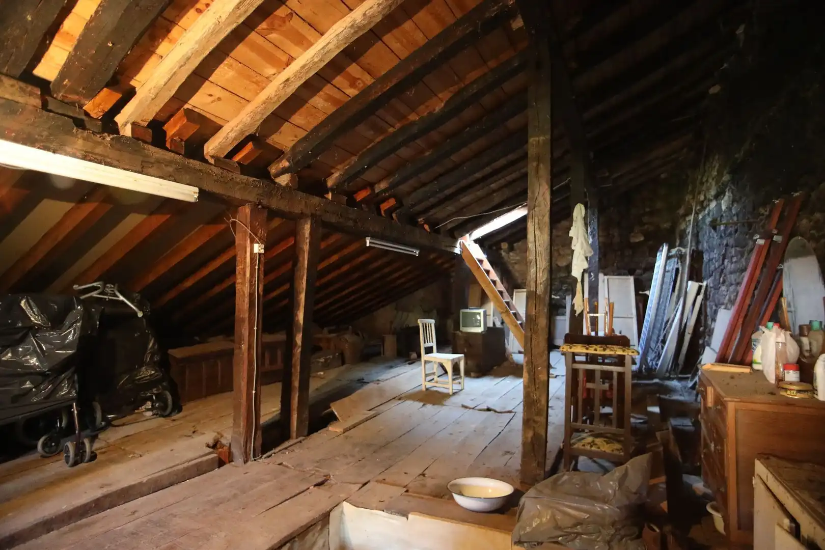 Country house zum Verkauf in Valdeprado del Río mit Privatgarten