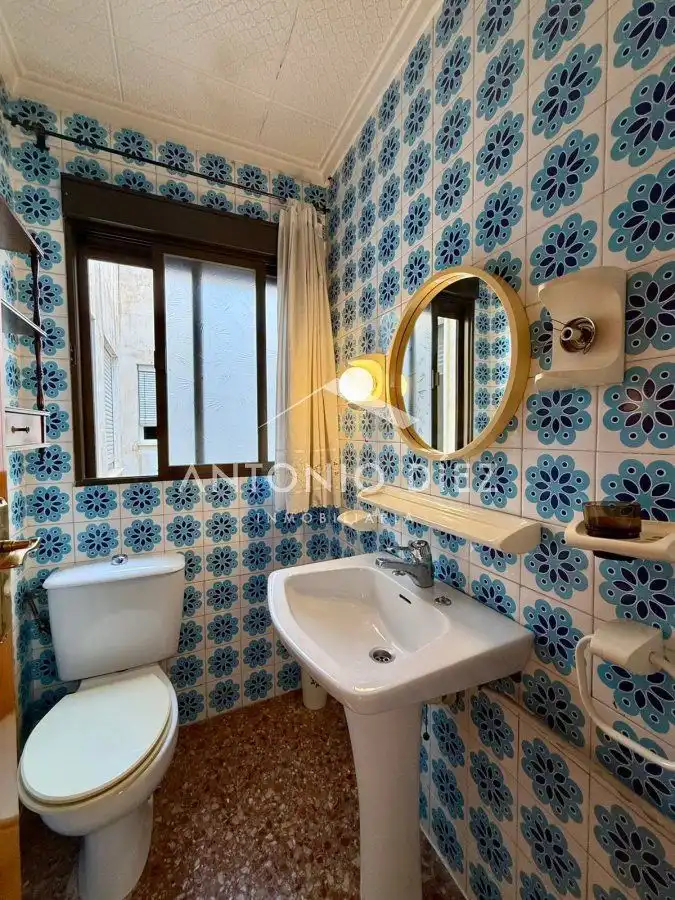 Bathroom of Flat for sale in Aspe  with Air Conditioner