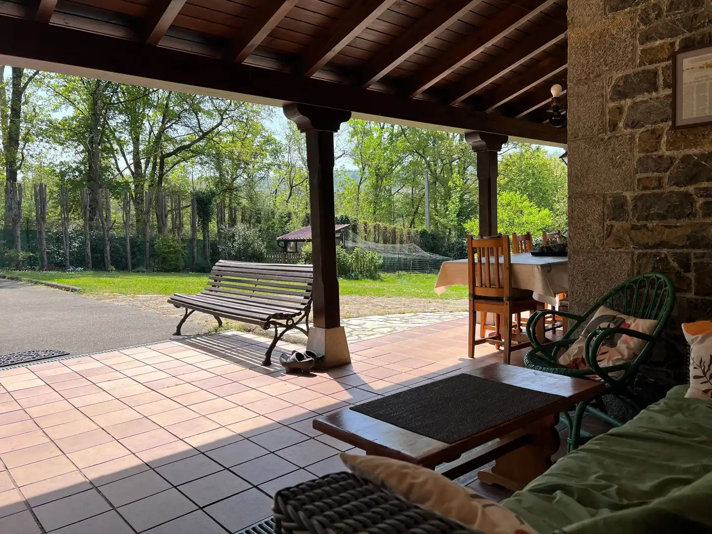 Terraza de Casa o chalet en venta en Cangas de Onís con Calefacción, Jardín privado y Amueblado