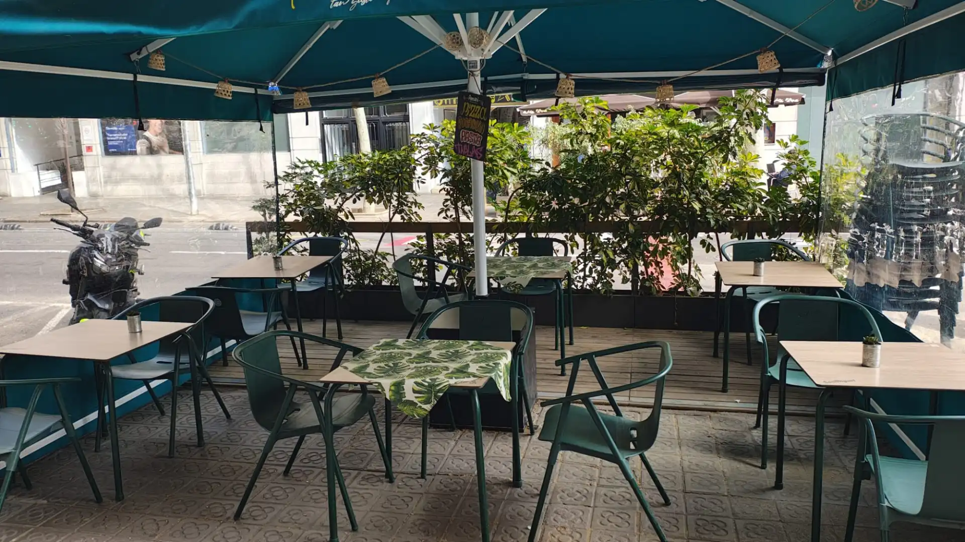 Terraza de Local en traspaso en Barcelona con Aire acondicionado, Terraza y Amueblado