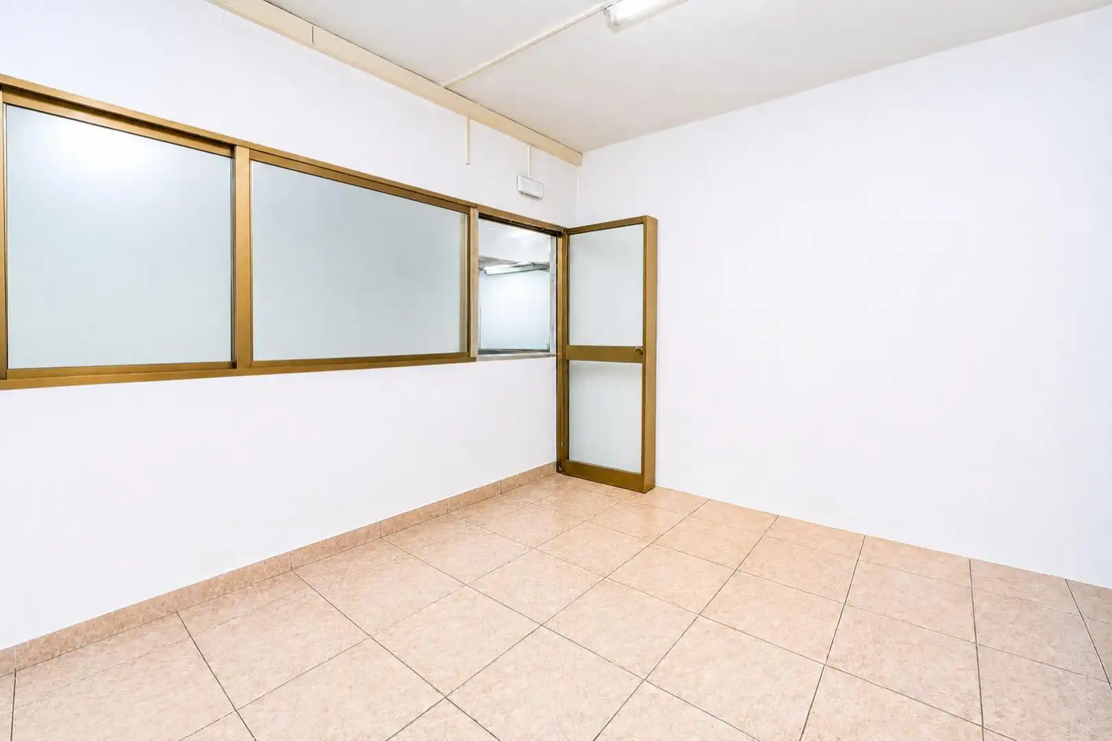 Local en venta en  Palma de Mallorca con Aire acondicionado y Terraza