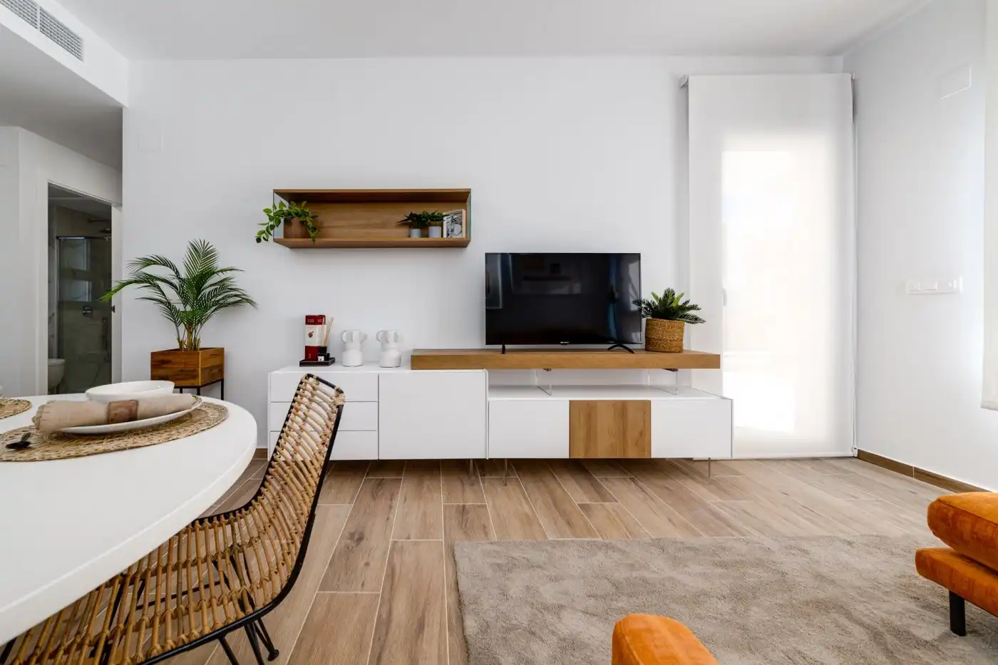 Sala d'estar de Apartament en venda en Villamartín amb Aire condicionat, Calefacció i Jardí privat