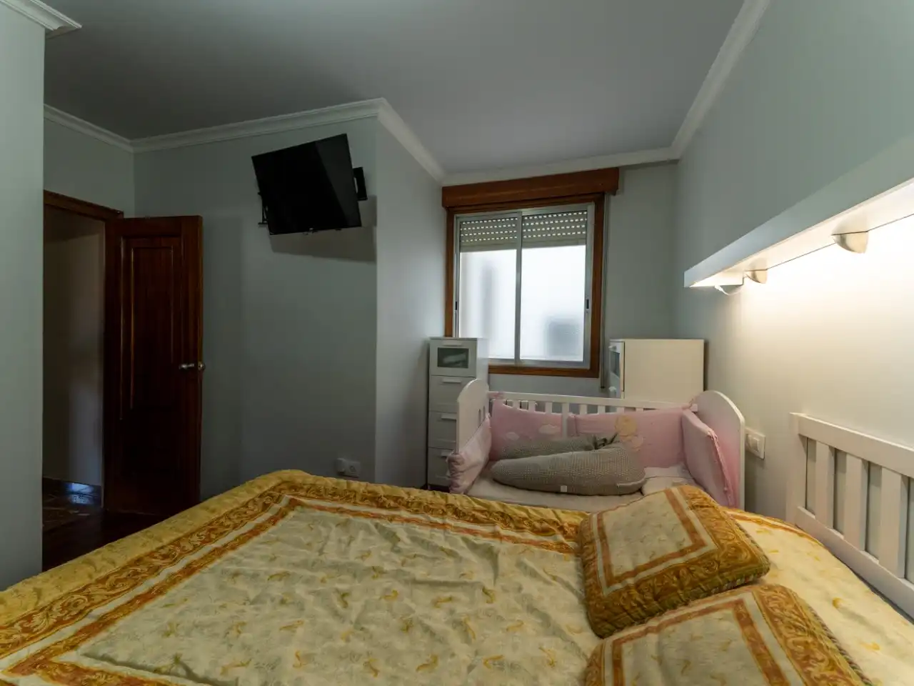 Bedroom of Flat for sale in Ourense Capital   with Terrace and Balcony