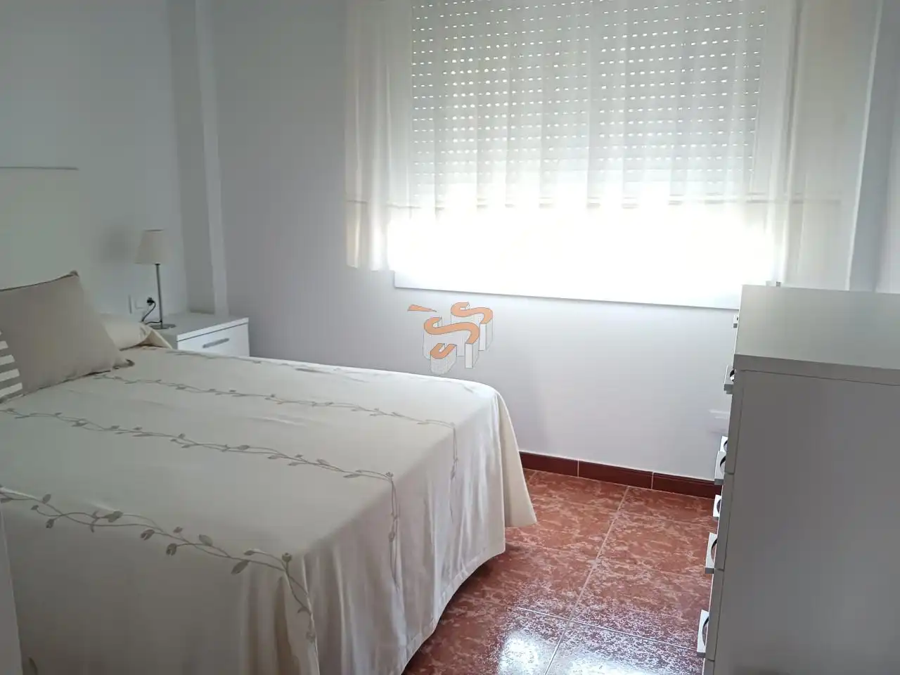 Habitación de Apartamento en venta en Ferrol con Calefacción y Amueblado