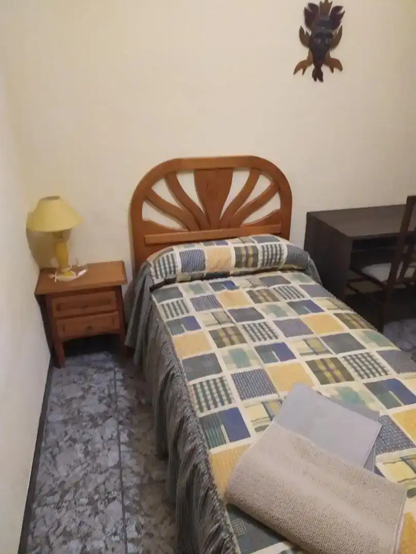 Habitación de Casa o chalet para compartir en Navas del Rey con Amueblado