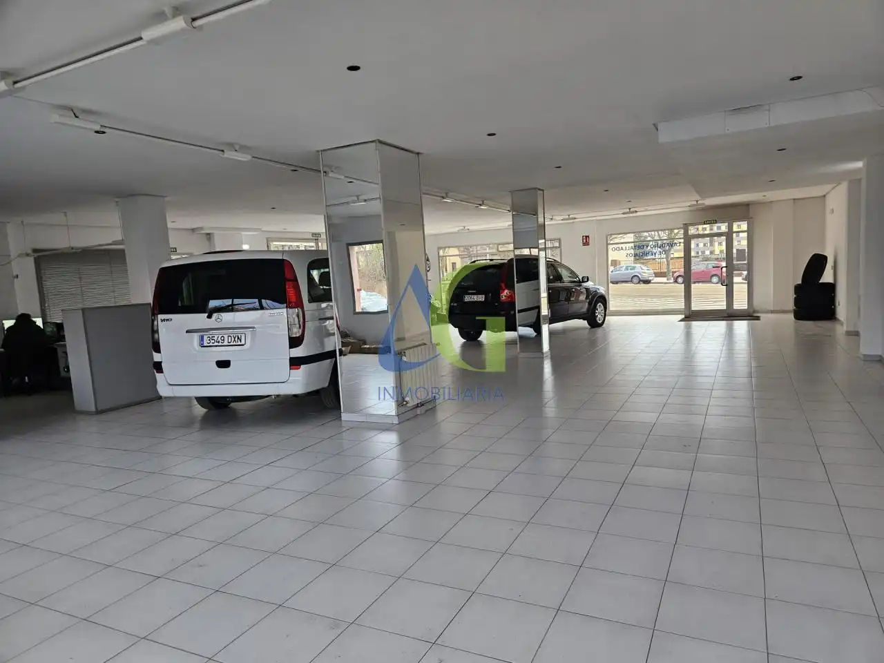 Parking of Commercial properties for sale in León Capital 