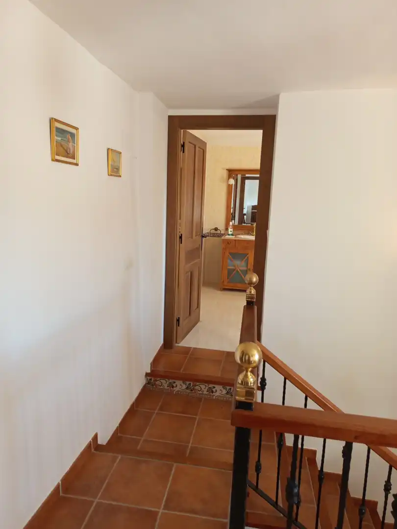 Casa o xalet en venda en Dehesa de Romanos  amb Calefacció, Parquet i Traster