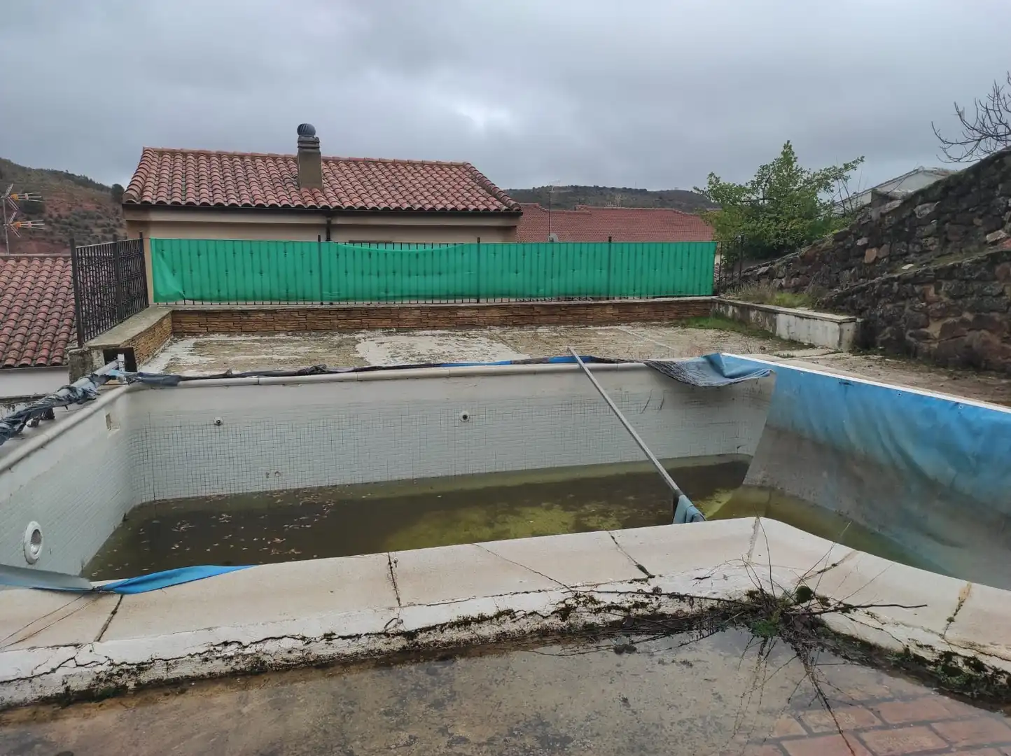 Swimming pool of Country homes for sale in Alcaraz  with Private garden, Storage room and Swimming Pool