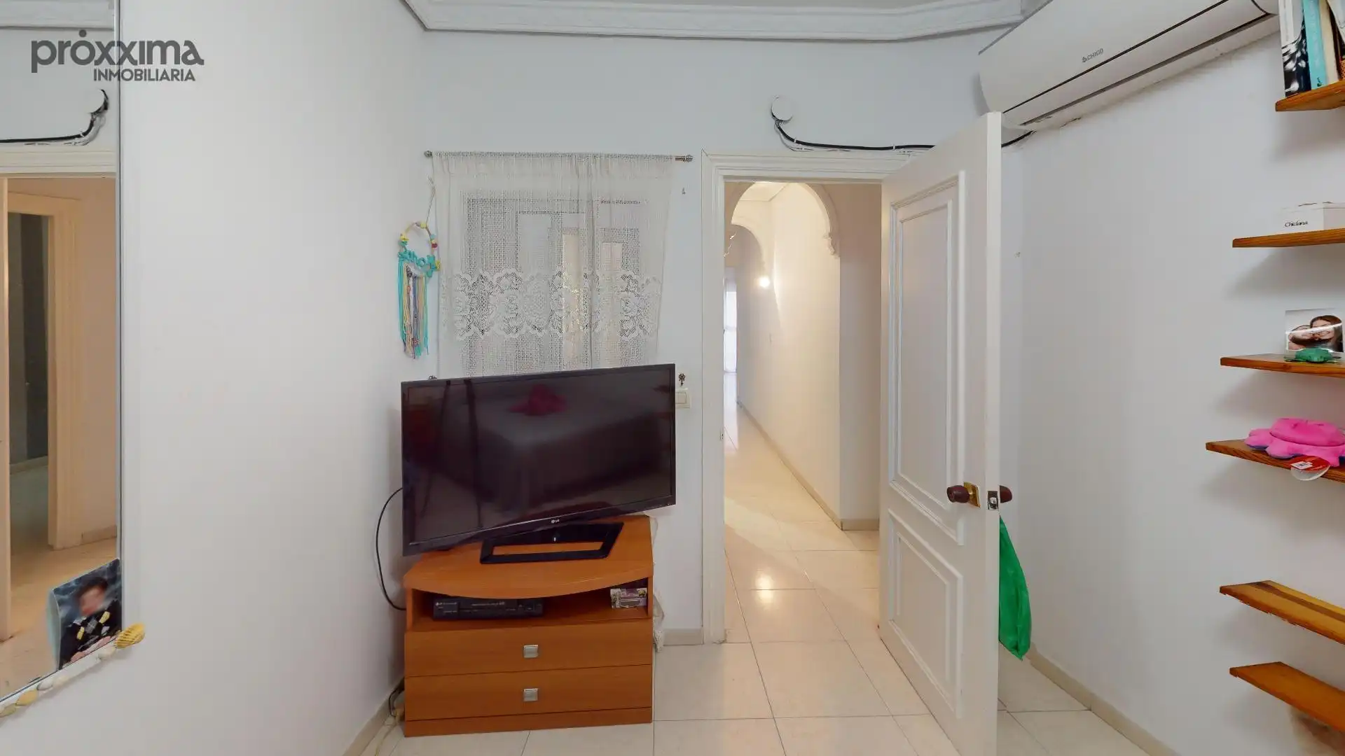 Detached homes for sale in Sevilla  with Air Conditioner, Terrace and Storage room