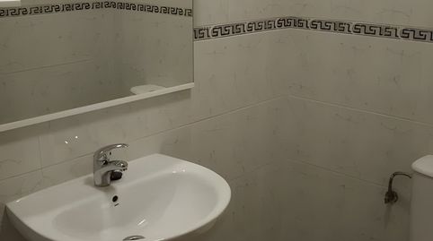 Foto 5 de Dúplex en venta en Calle Fuente Vieja, Valdeolmos-Alalpardo, Madrid