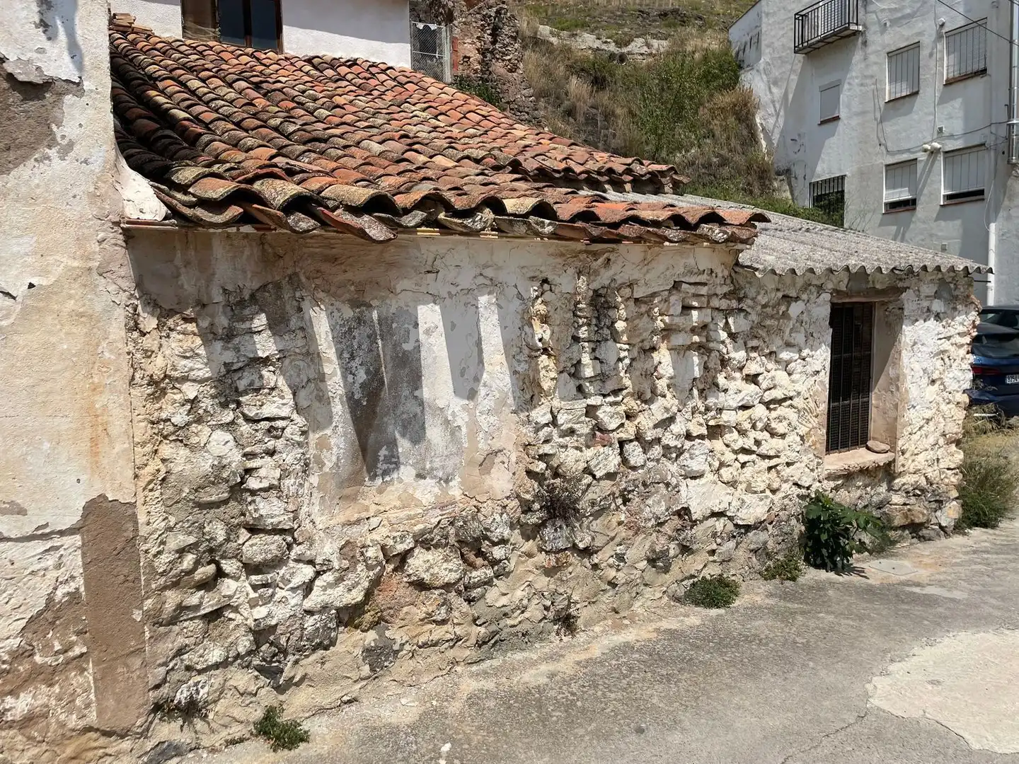 Exterior view of Houses for sale in Montán  with Storage room