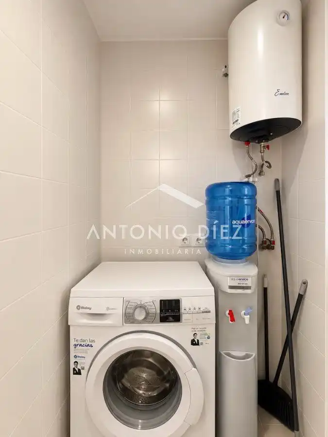 Exterior view of Flat for rent in Aspe  with Air Conditioner, Storage room and Balcony