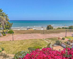 Garden of Single-family semi-detached to rent in La Alcaidesa  with Air Conditioner, Terrace and Community pool