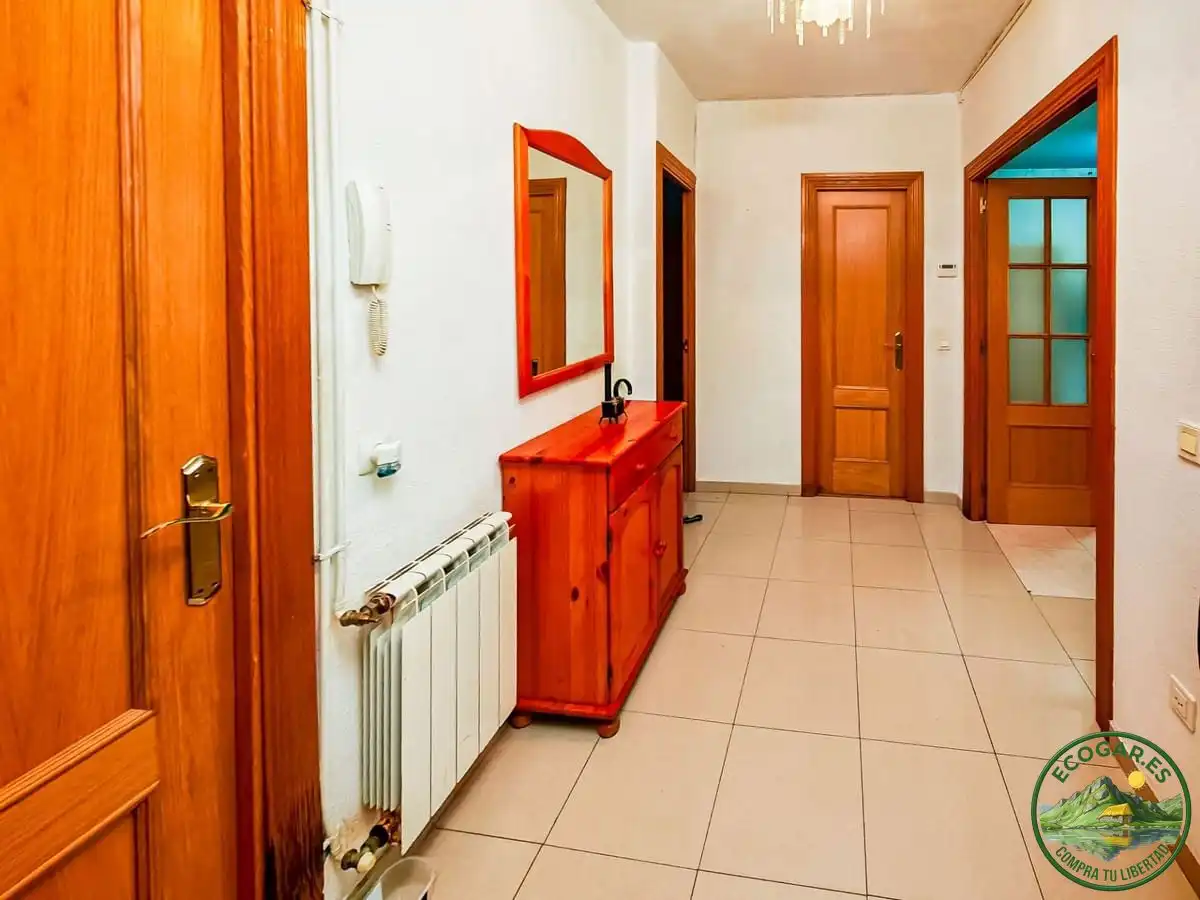 Piso en venta en Ponferrada con Calefacción, Parquet y Trastero