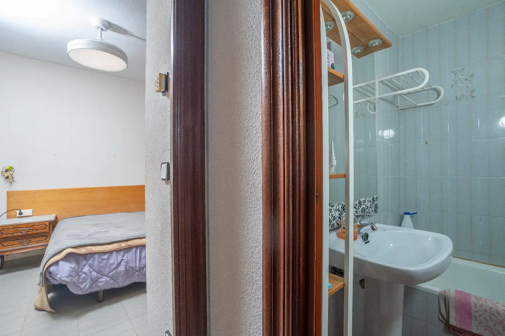 Baño de Piso en venta en Biar con Aire acondicionado y Balcón