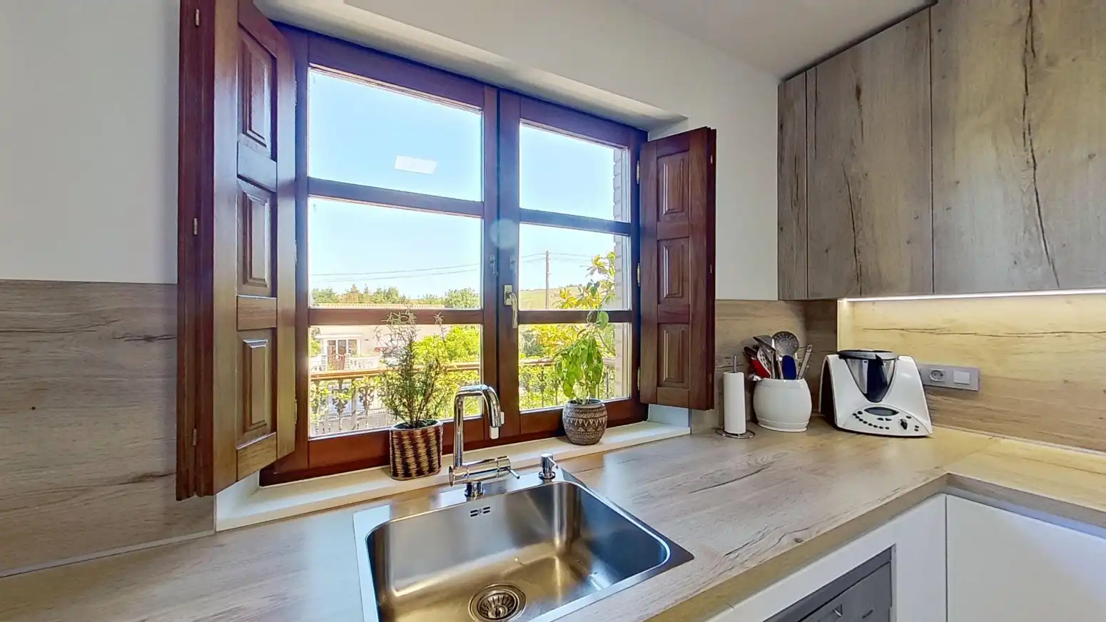 Cocina de Casa o chalet en venta en Alfoz de Lloredo con Calefacción, Terraza y Balcón