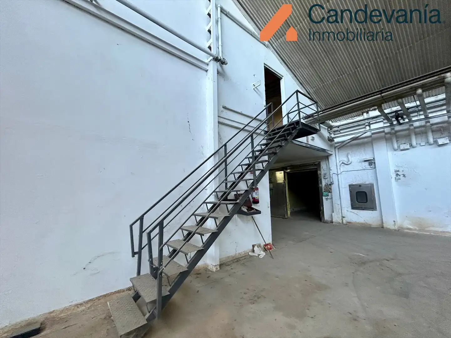 Nave industrial en venta en Zuera