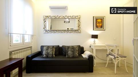 Foto 4 de Estudi per a compartir a Arapiles, Madrid