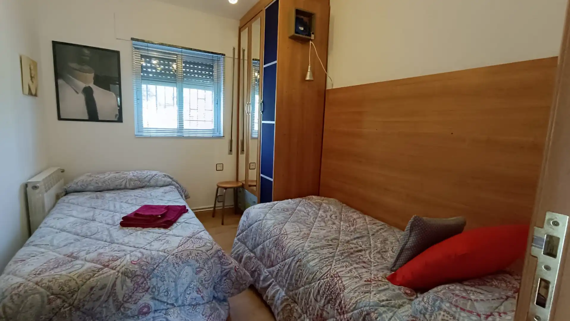 Dormitori de Casa o xalet en venda en Villares de la Reina amb Calefacció i Moblat