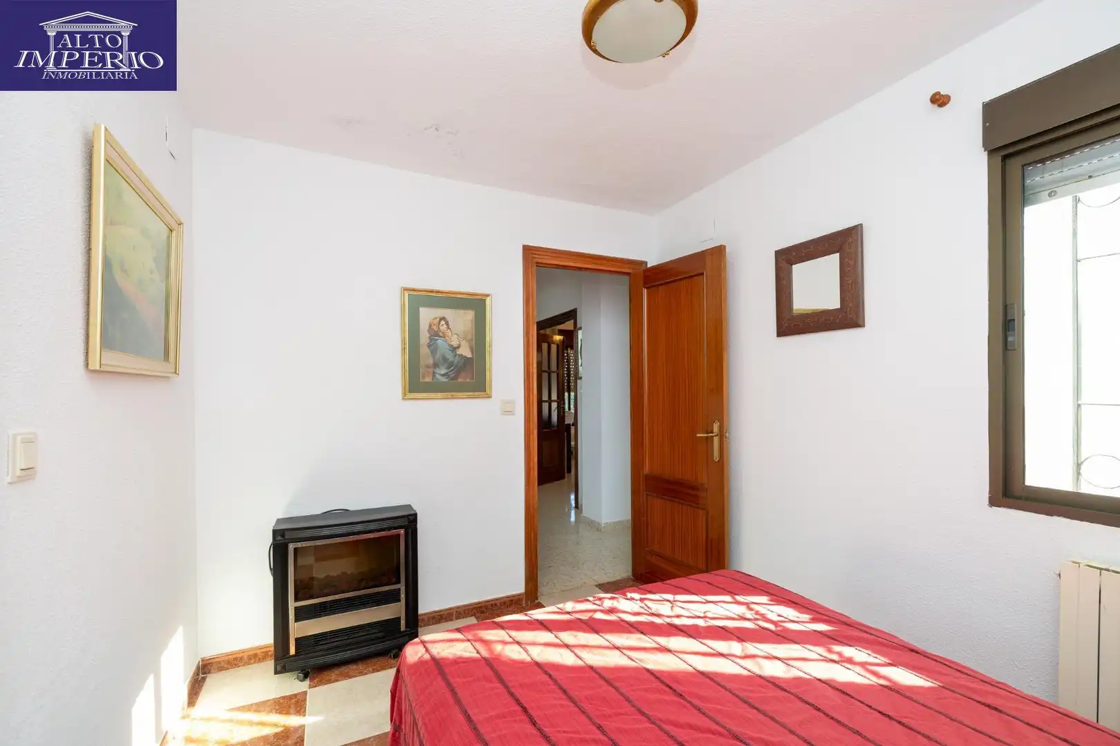 Villa mit Pool zum Verkauf in Calle Lindaraja, imagen 16
