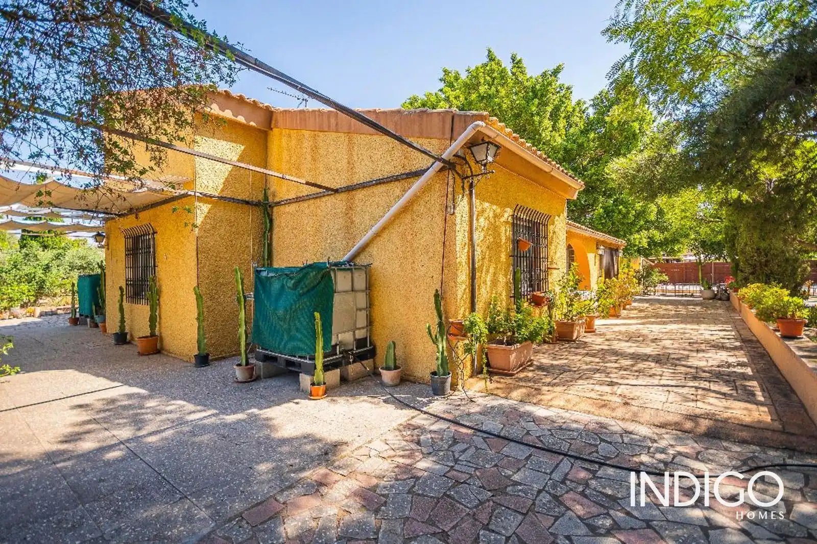 Exterior view of Houses for sale in San Vicente del Raspeig / Sant Vicent del Raspeig  with Air Conditioner, Heating and Terrace
