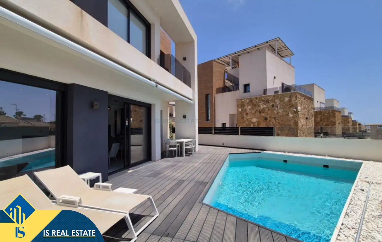Villa avec piscine à vendre à Playa de los Locos, imagen 9