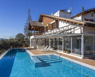 Exterior view of House or chalet for sale in Sant Fruitós de Bages  with Air Conditioner, Heating and Private garden