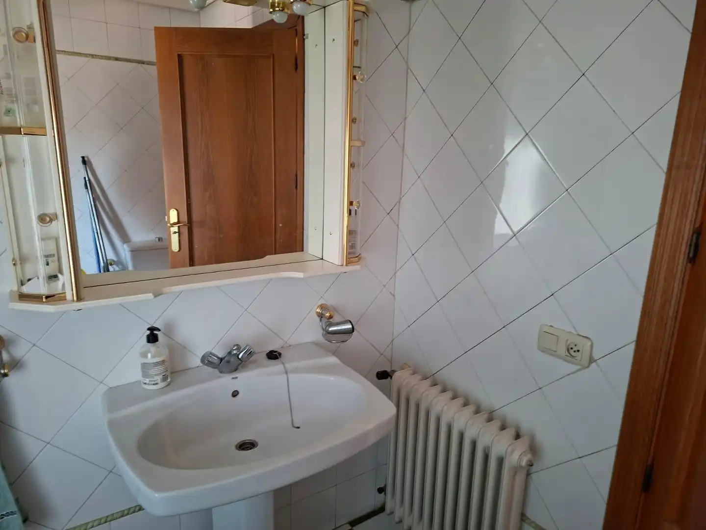 Bathroom of Attic for sale in Ciudad Real  with Heating, Terrace and Community pool