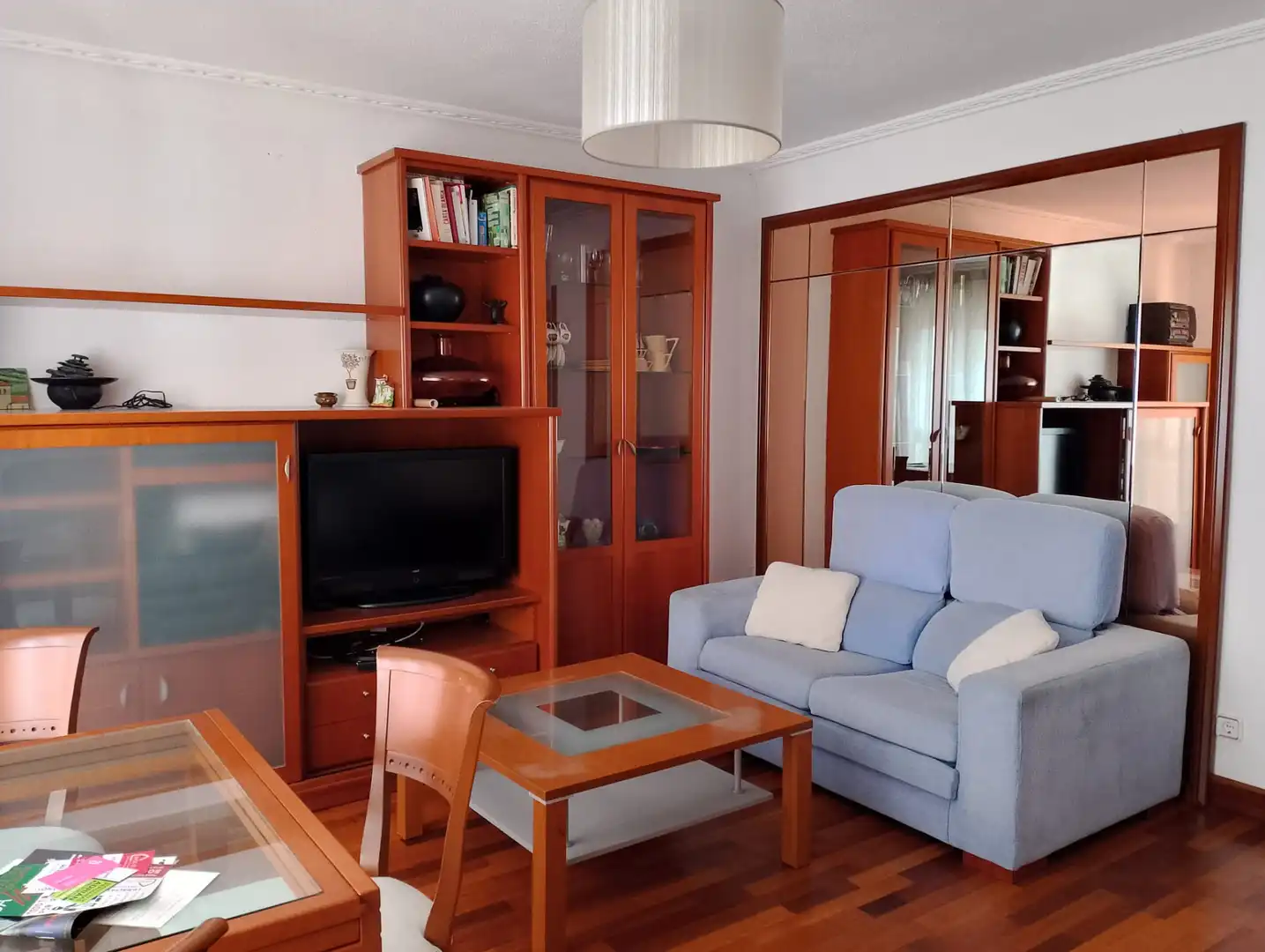 Sala de estar de Piso en venta en Santander con Calefacción, Parquet y Trastero